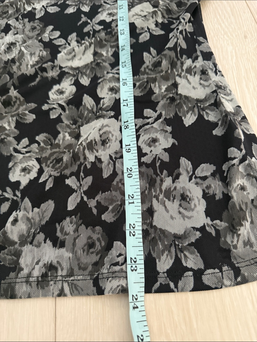 Ted Baker London Rich Black Sheer Floral Velvet Snowfall Long-Sleeve Mesh Top - Picture 8 of 10